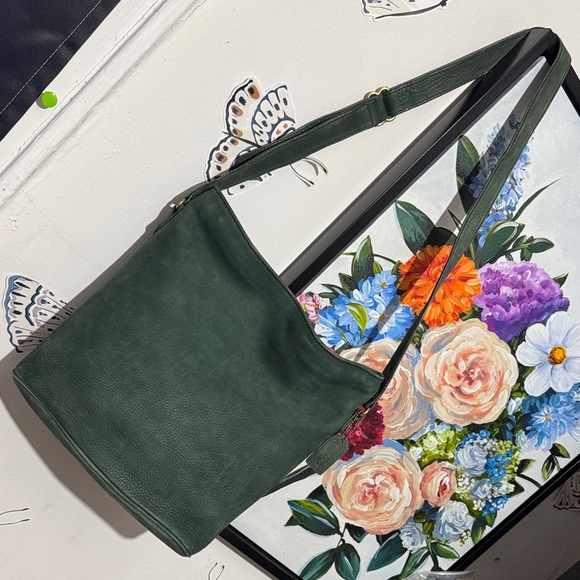 Coach Handbags - Coach Nubuck 4932 Vintage Sonoma Bucket bag.